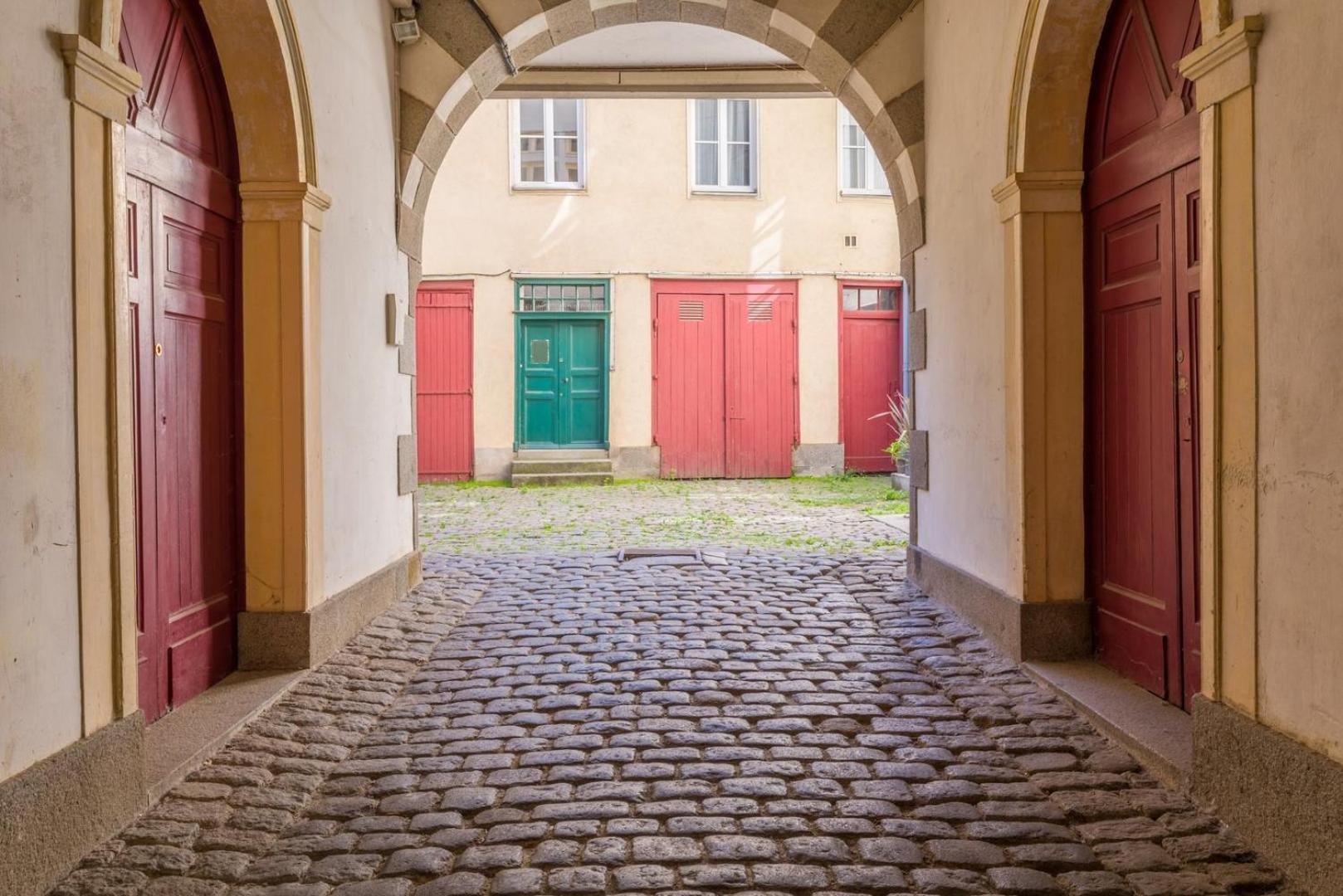 L'ESCAPADE - Au cœur du centre historique - appartement pour 2 personnes Rennes Extérieur photo